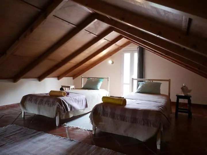 Guestready - Casa Do Bisbis Hotel Levada Grande 0*,  Portugal